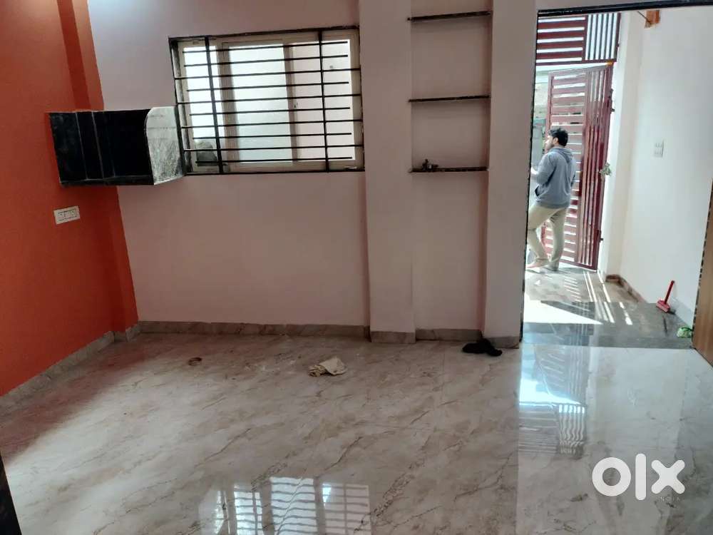 1 bhk ground floor Mr 10 sukhliya