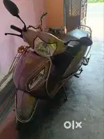 Honda Activa-i for urgent sell.