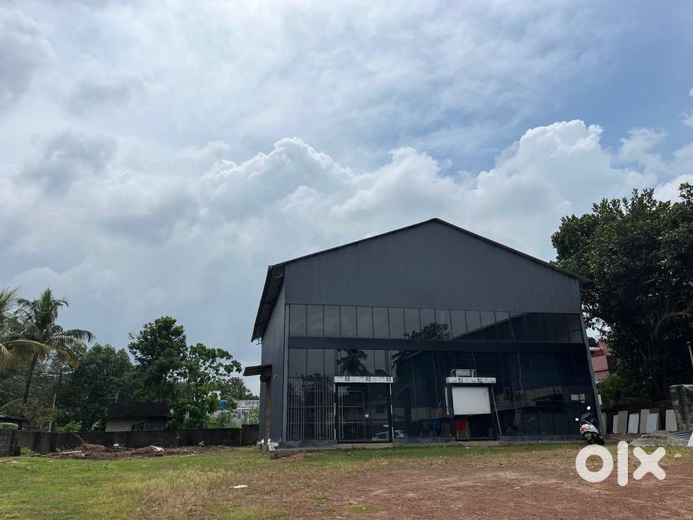 2600 Sqft 36 car parkings Restaurant office space for rent kakkanad