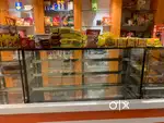 Cake chiller 5 feet glass display