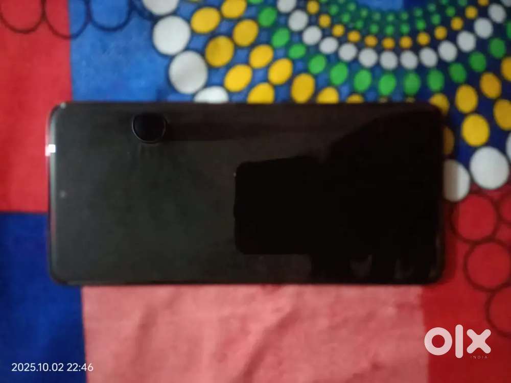 Vivo v 50  ok condition