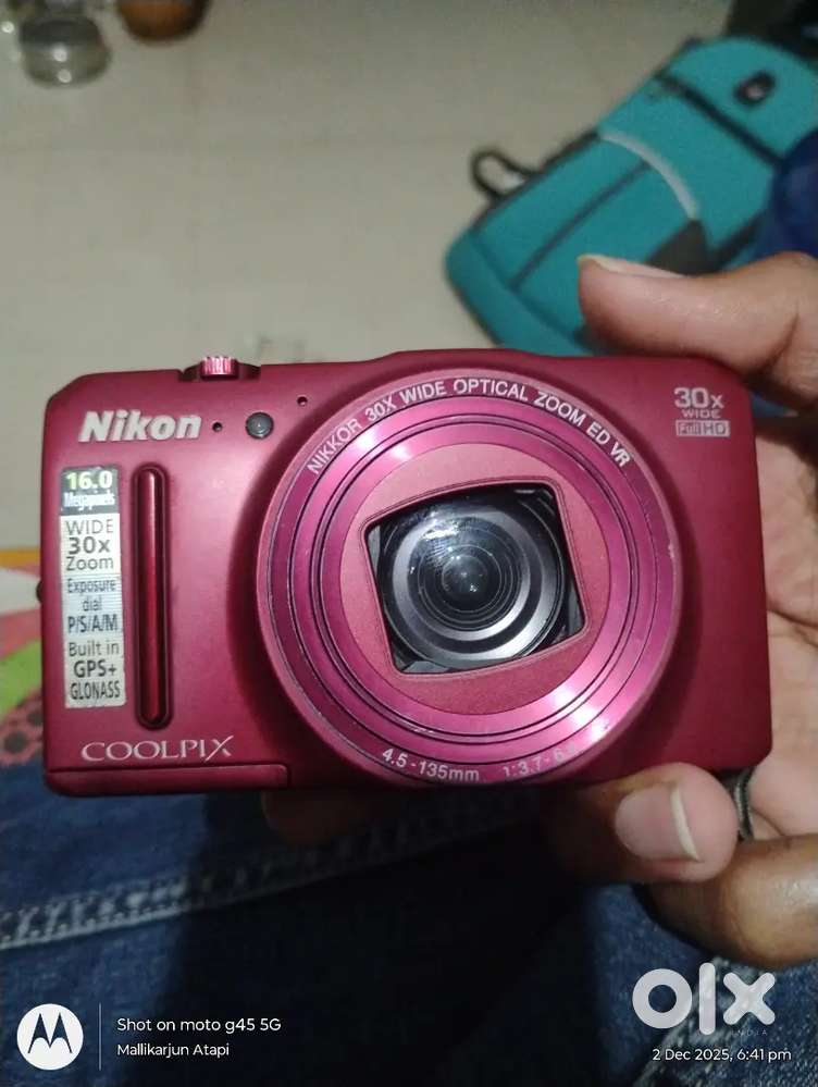Nikon COOLPIX S9700