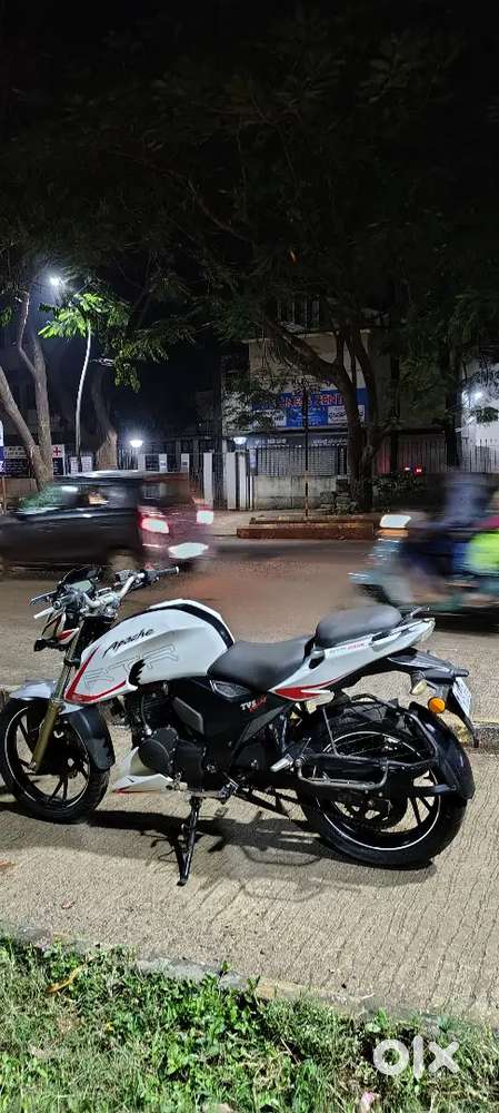 Apache RTR 200