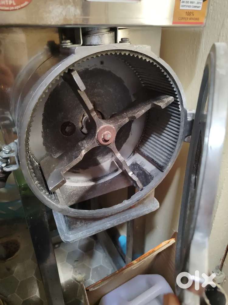 Commercial 2 HP Flour Mill machine