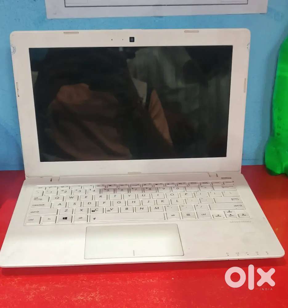 Asus x200ma laptop window 8.1