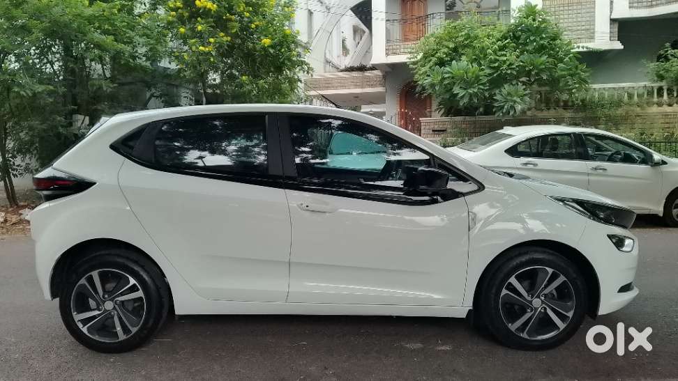 Tata Altroz 1.2 XZ Plus Petrol, 2022, Petrol