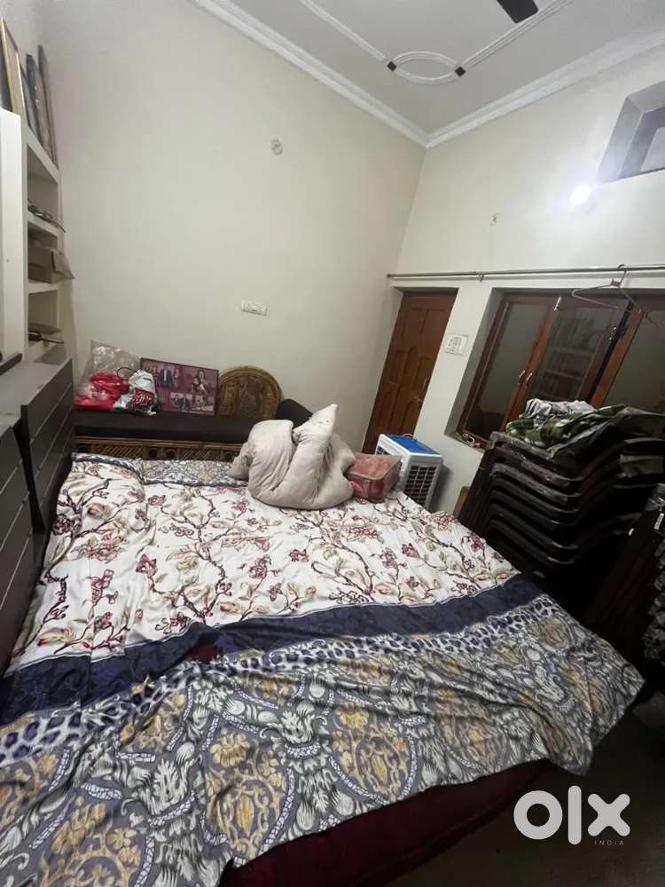 4 bhk ground floor Asuran geeta vatika