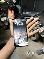 iPhone 14 midnight