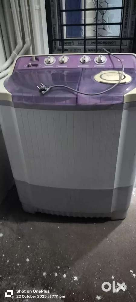 Whirl pool washing machine