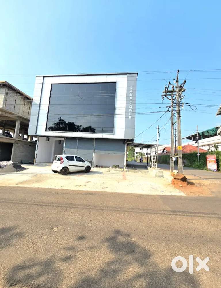 NEWLY CONSTRUCTED COMMERCIAL BUILDING FOR SALE IN KALAMASSERY KOMBARA