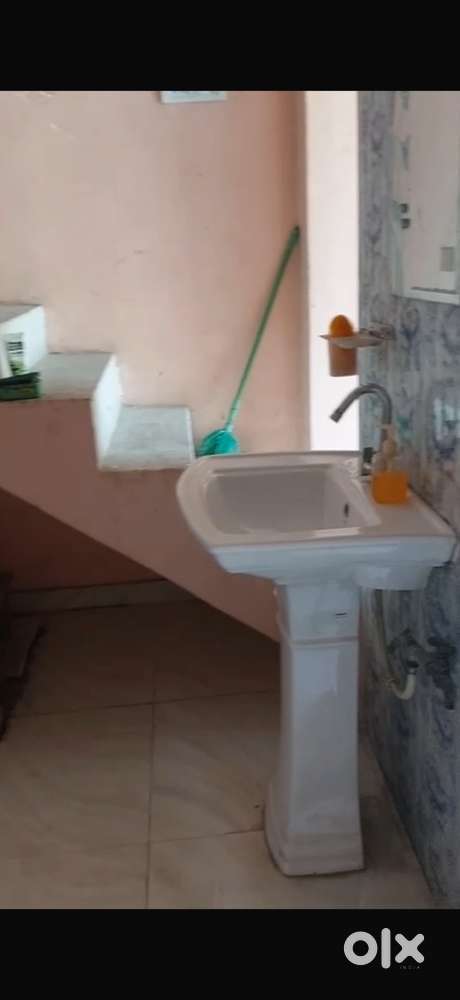 Independent 2/3 BHK House for Rent