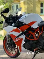 Ktm rc200 ( Showroom Condition )