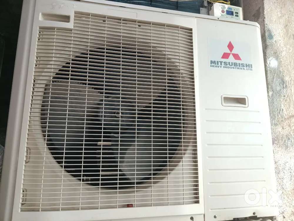 Mitsubishi 2.2 ton