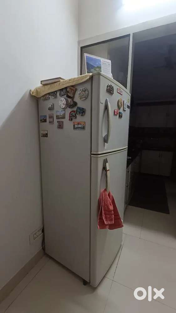 Lg refrigerator sell