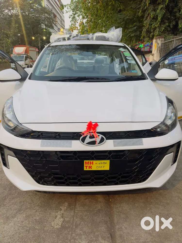 Hyundai Aura S CNG 2025 latest on loan