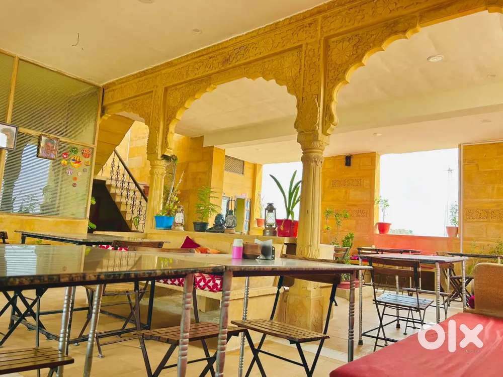 होटल बावरी हवेली के लिए कुक की आवश्यकता है