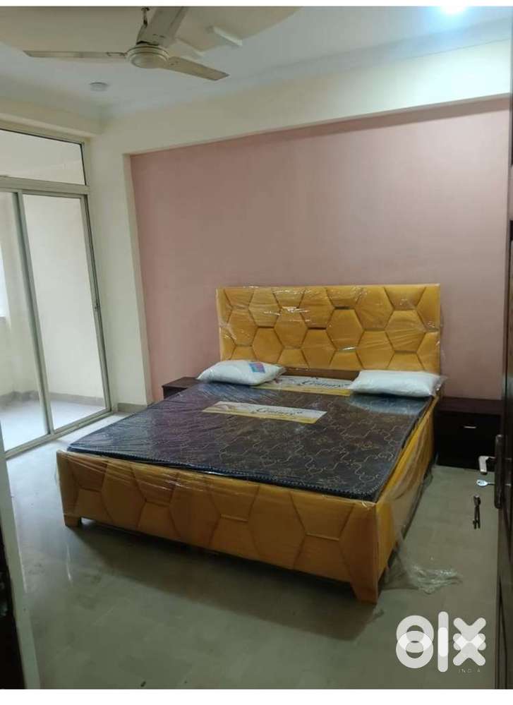 2 bhk furnished flat available on rent saket nagar indore