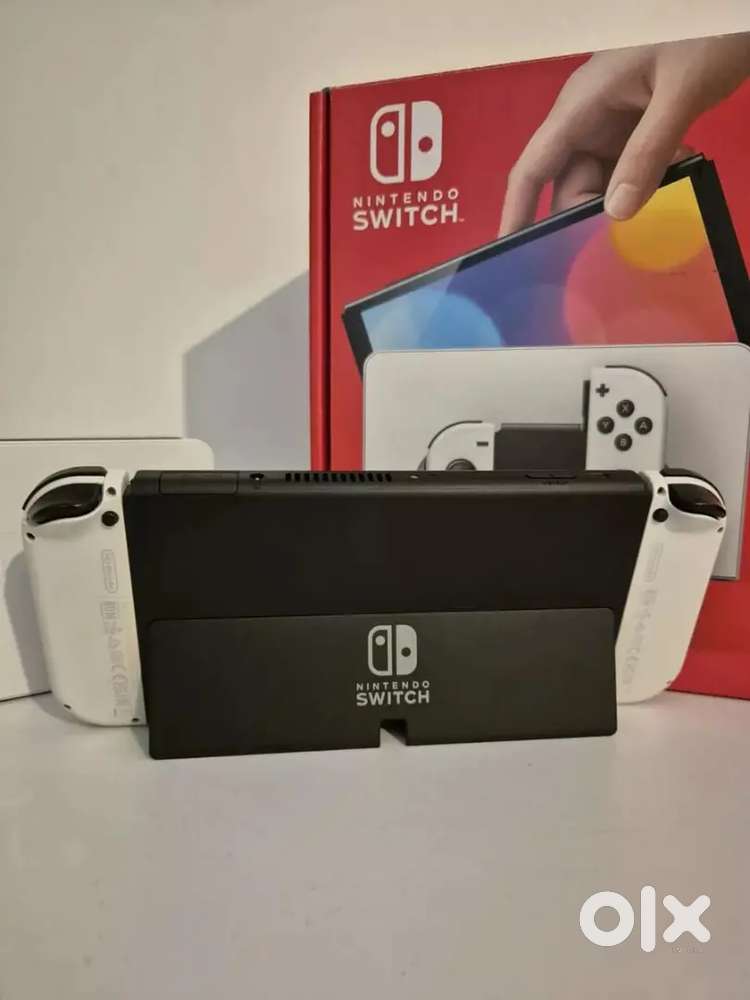 Nintendo Switch OLED Model HEG-001 Console - 64GB - White - Excellent