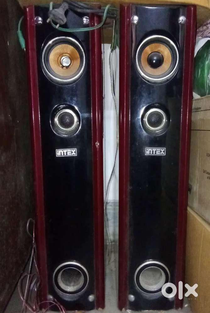 INTEX SPEAKERS -set of 2