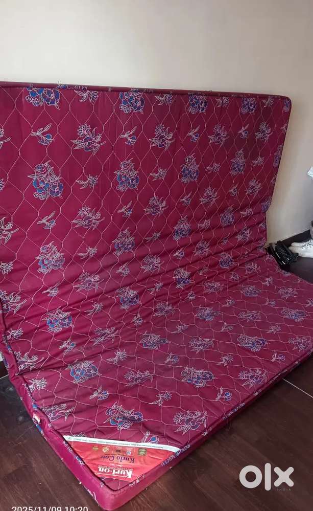 Mattress King Size 72*72 at Just Rs. 2500 Kurl On