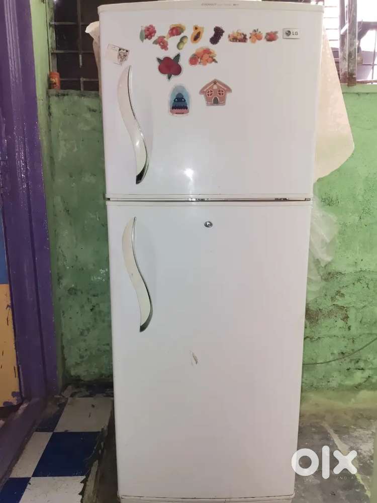 Refrigerator