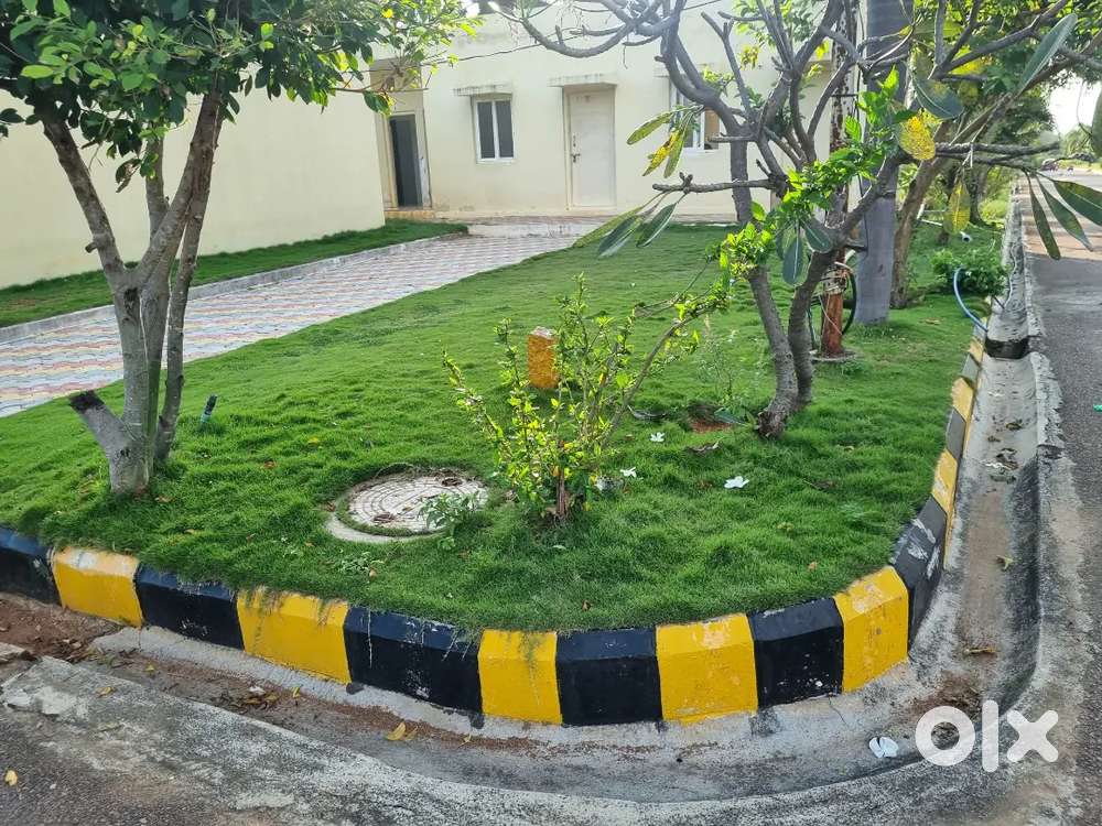 HMDA -RERA /EAST FACING/213SQUARE YARDS