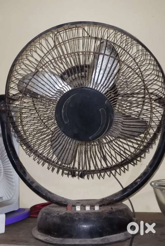 2 table fan