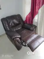 Reclining sofa