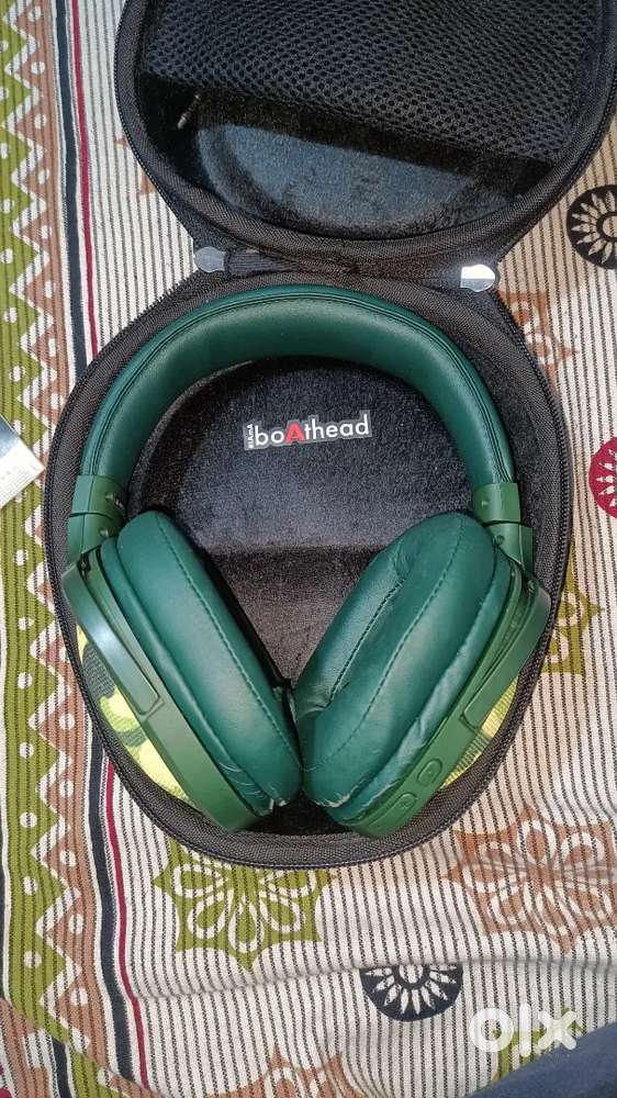 Boat rockerz 550 (Army Green)
