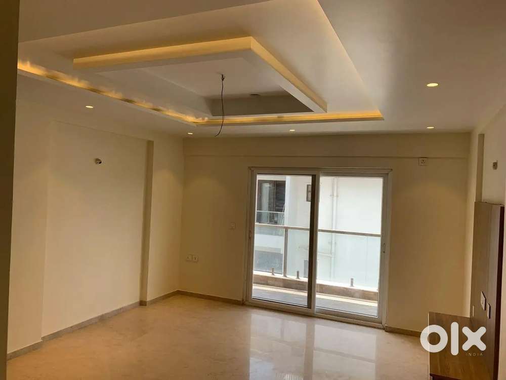 3BHK Apartment house available in BTM Location for lease ready to move