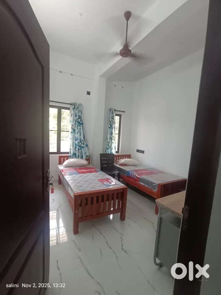 Studio apartment for 2 girls unichira