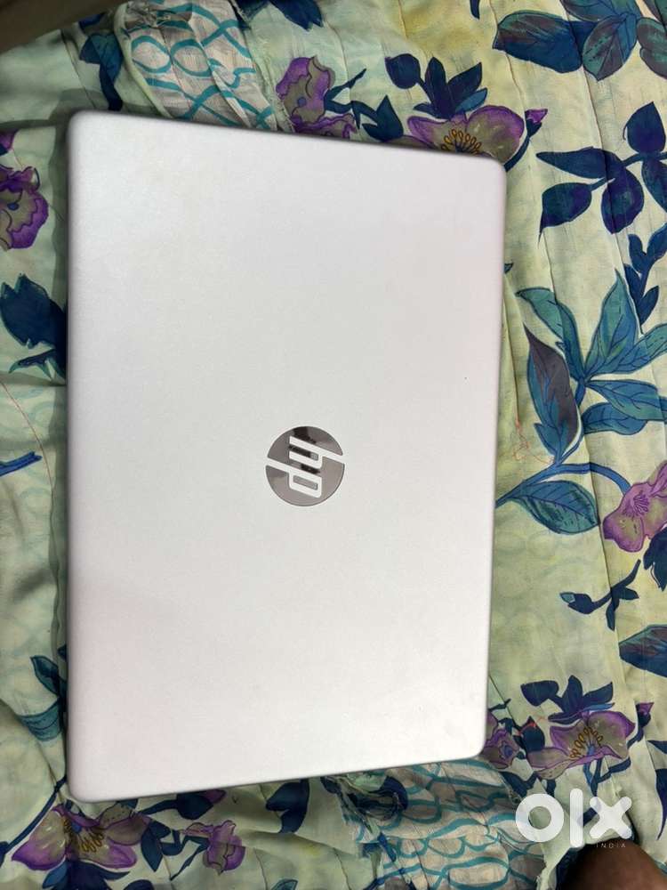 Laptop i3 12th gen 512gb storage