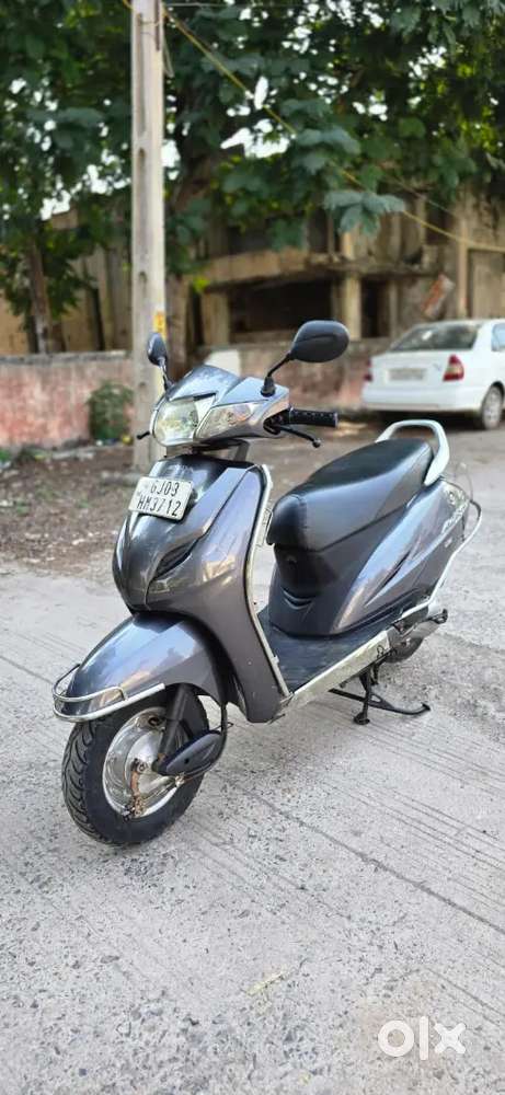 Activa 3g original condition