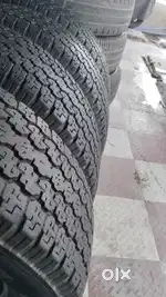 235/65/R16 iscapio Bridgestone
