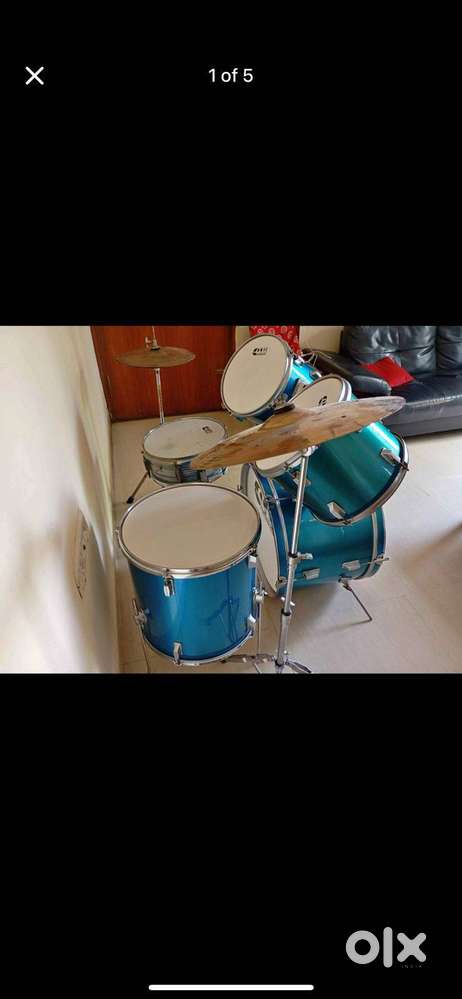 5-Piece Blue Drum Kit Complete Set - Good Condition