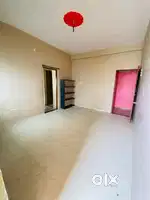 3 room available for family / girls