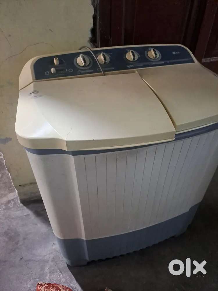 Semi washing machine