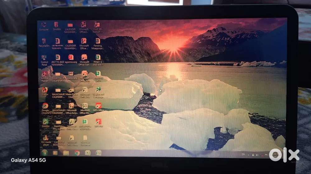 Dell laptop i3 excellent condition no Problem