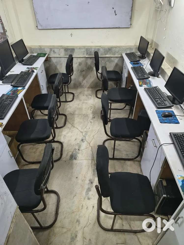 For sale sofa,chairs, computers hcl company