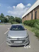 Hyundai i20 Asta 1.4 AT VTVT, 2018, CNG & Hybrids