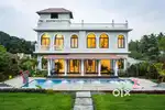 Independent  Villa in Gated complex