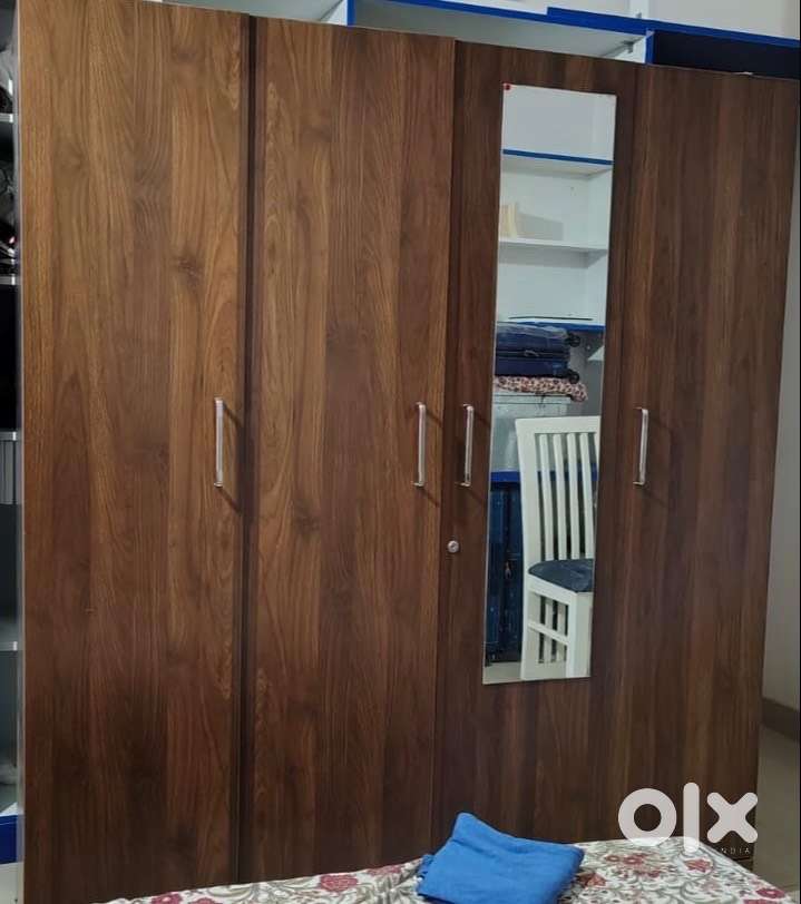 New 4 door wardrobe with mirror from Wakefit