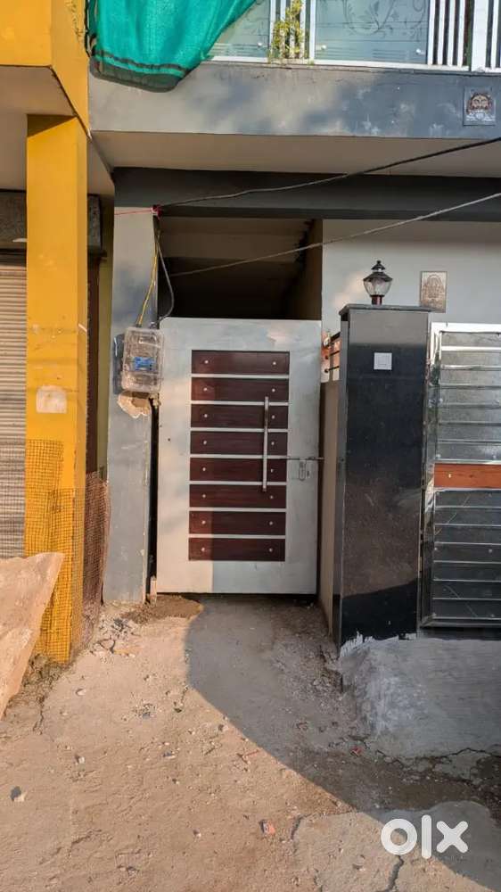 2 rooms 1 kitchen 1 bathroom access to terrace