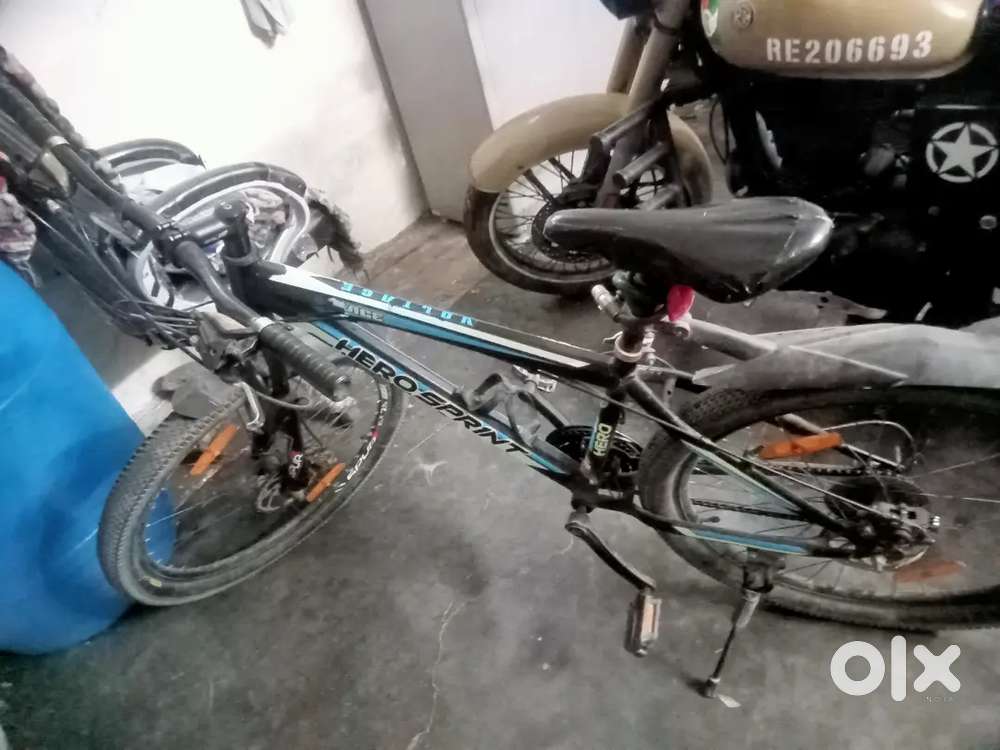 New condition 6 month old West cycle Hero sprint Simone com