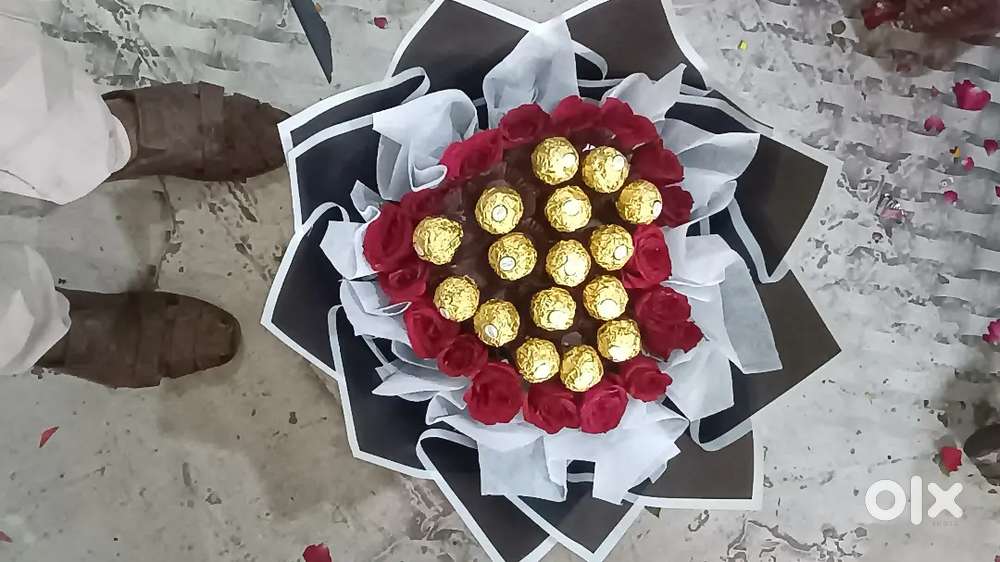 Flower Shop Helper Required – Mala & Bouquet Banane Ka Kaam shop ram n