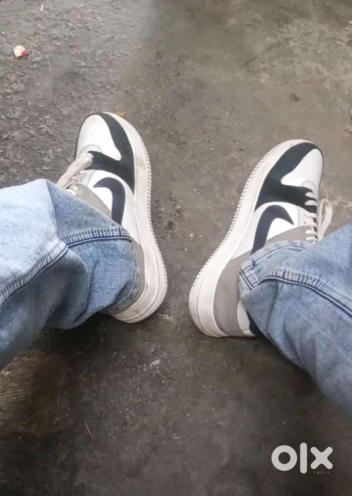 Nike shoes