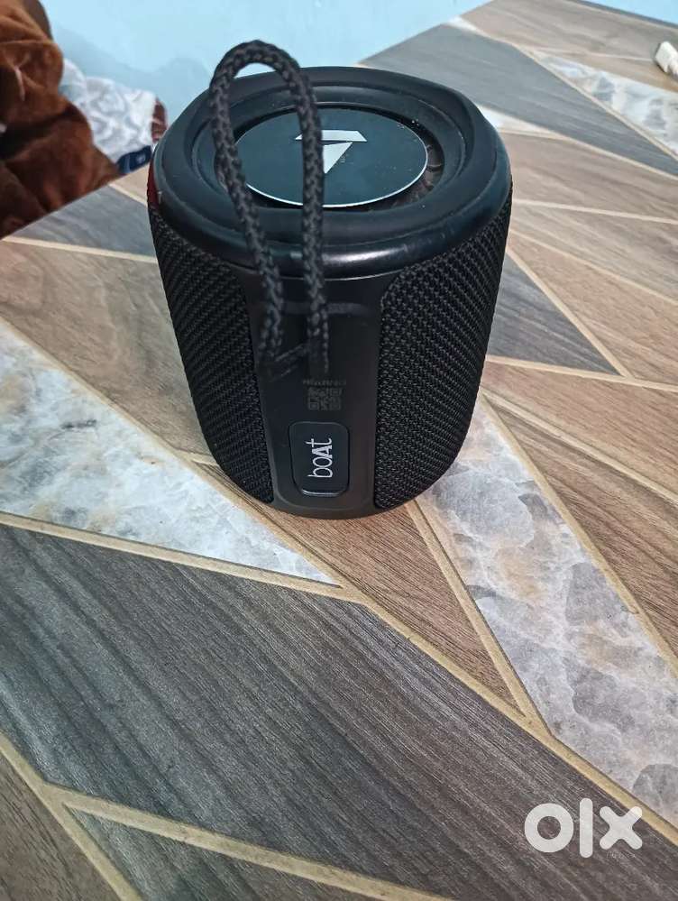 Sell my boat speaker,stone 358