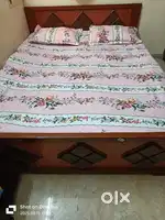 Queen size Bed