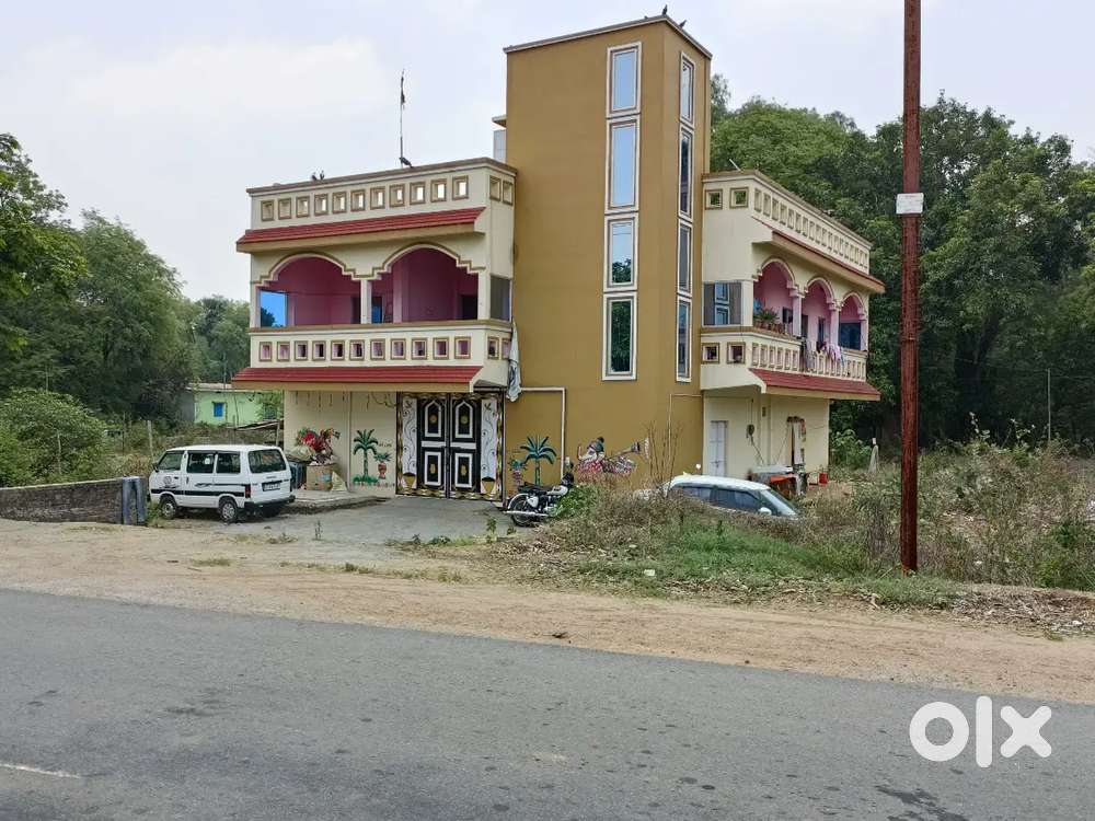 It's a 6bhk independent house