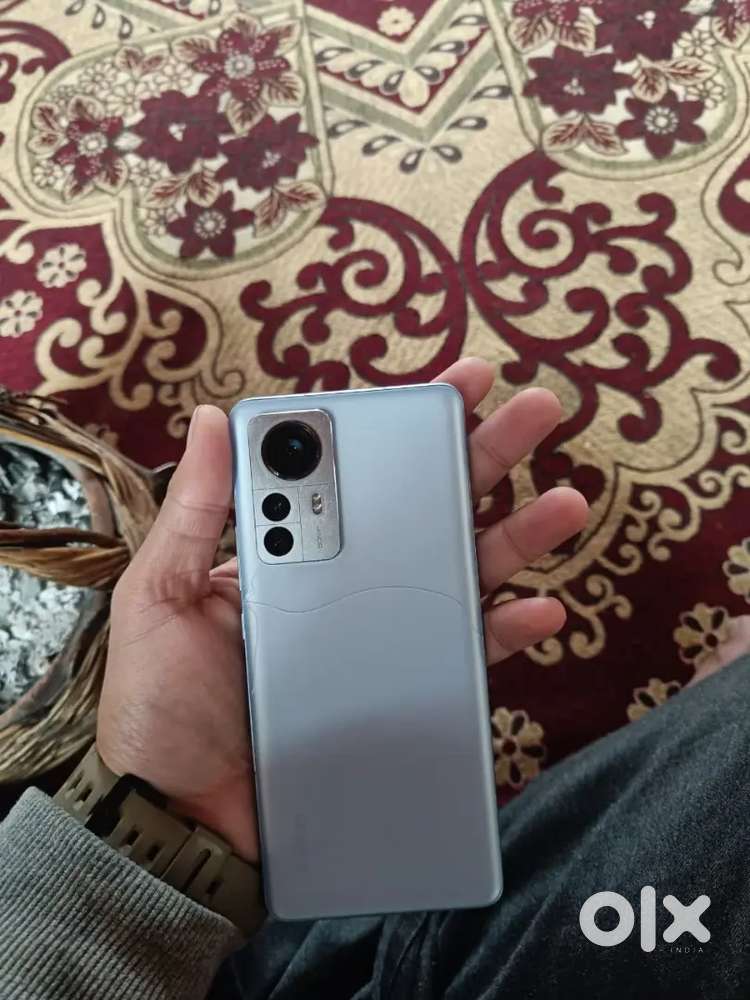 Xiaomi 12 pro 12 256 box pack with 120 xiomi hypercharge 50 wireless c